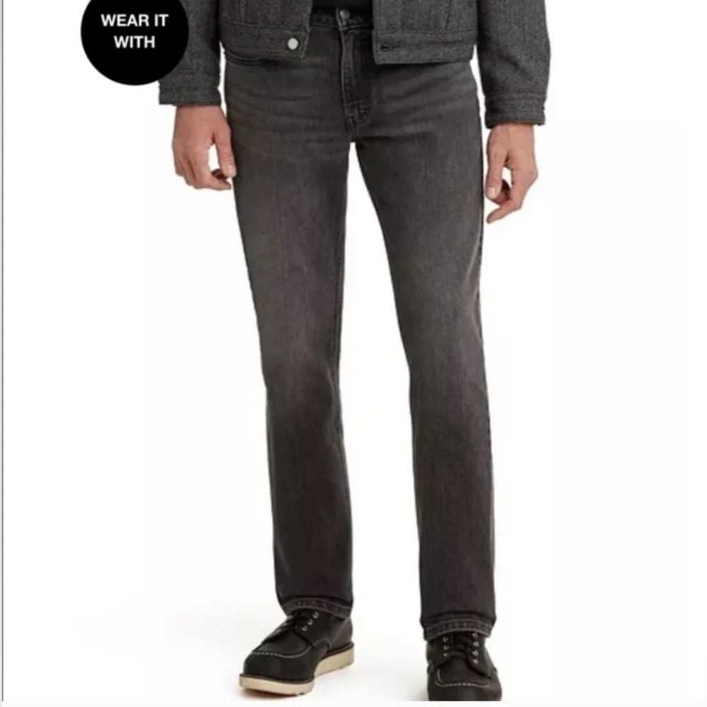 🏈NWT LEVIS STRAIGHT